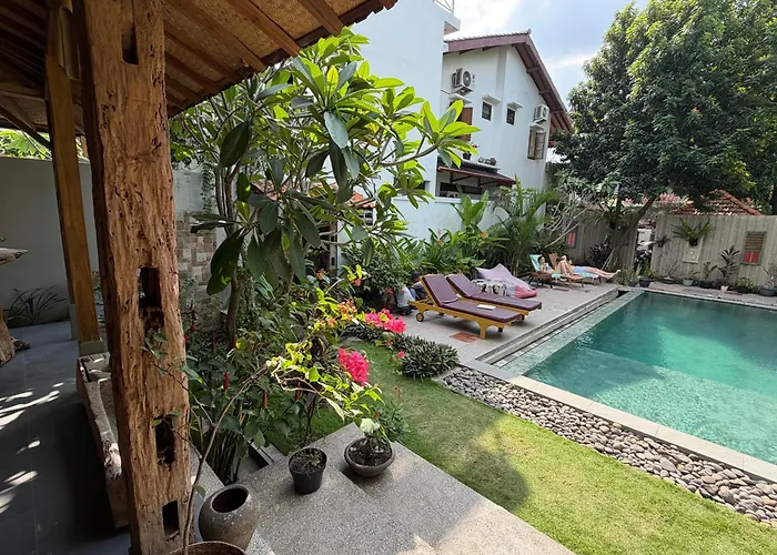 Nextdoor Homestay